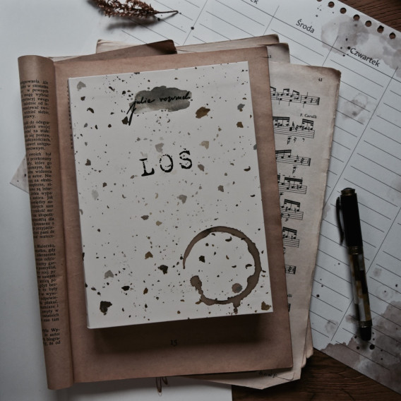 Julia Rozumek "los" - uszkodzona